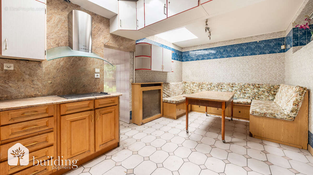 Maison à COURBEVOIE