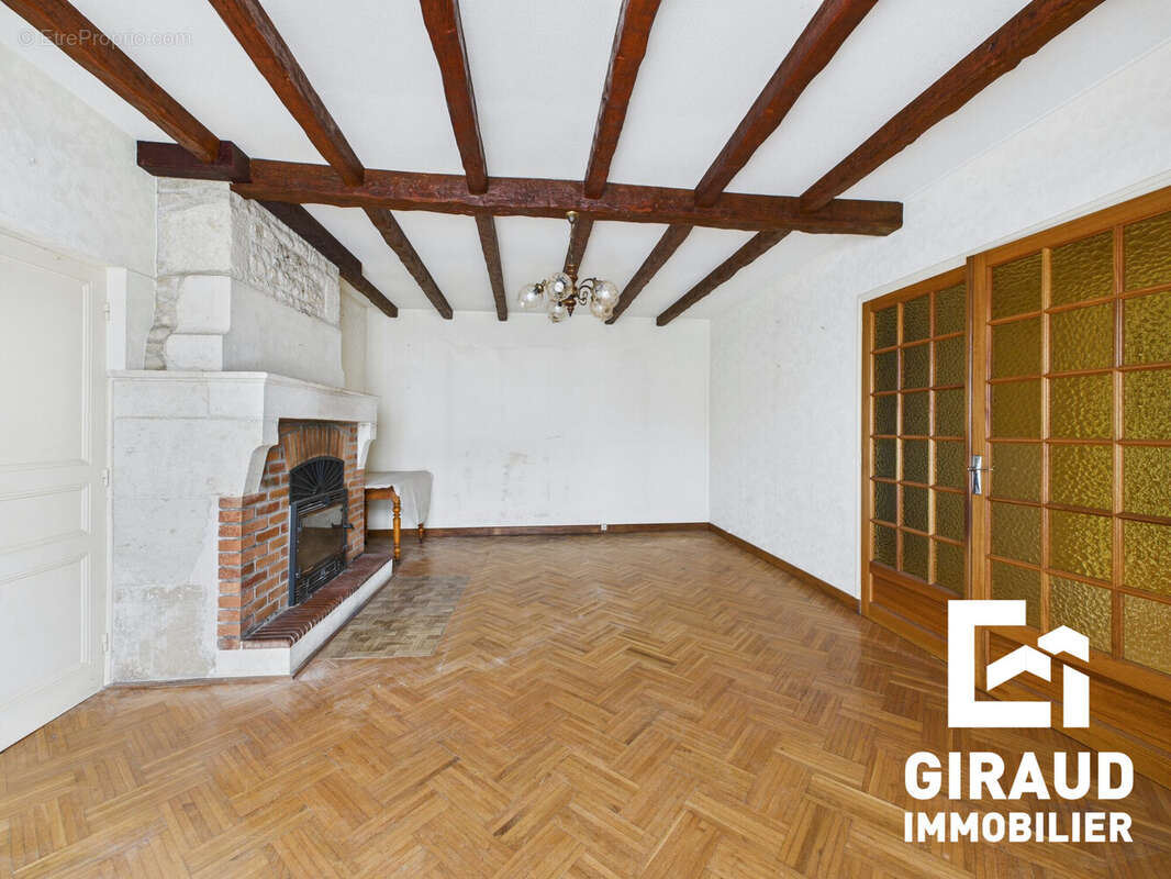 Maison à SAINT-PIERRE-LE-VIEUX