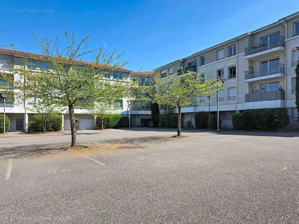 Appartement à LA VERPILLIERE