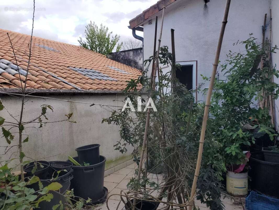 Appartement à RUFFEC