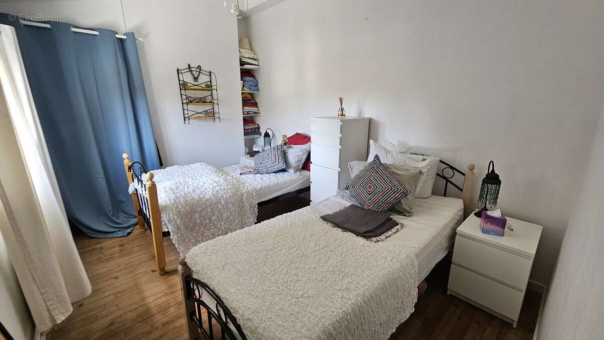 Maison à LALANDE-DE-POMEROL