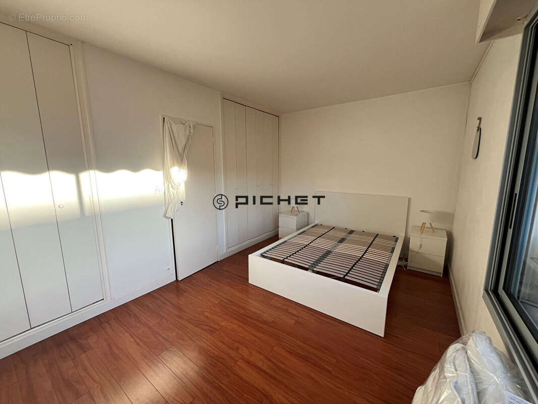 Appartement à LE BOUSCAT