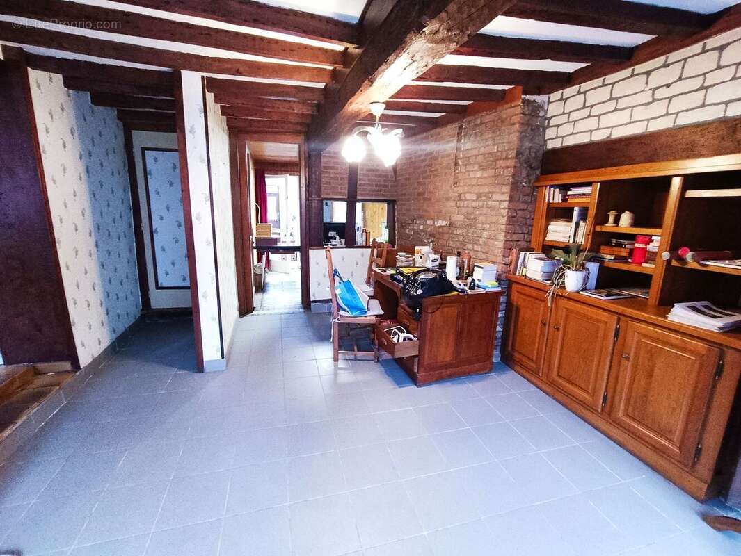 Maison à AUXI-LE-CHATEAU