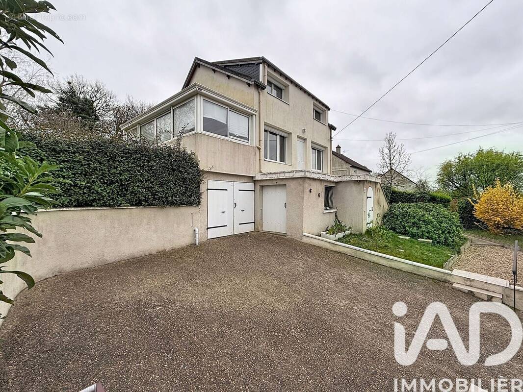 Photo 1 - Maison à MONTRICHARD