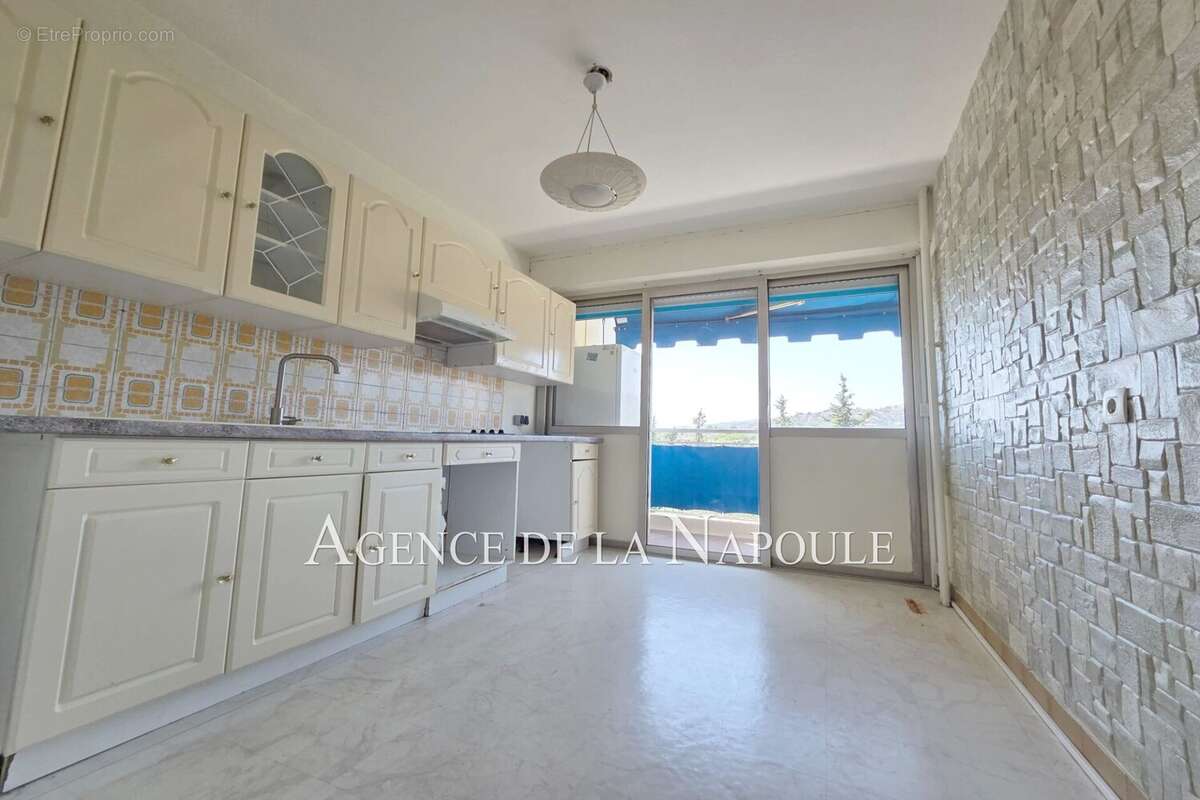 Appartement à MANDELIEU-LA-NAPOULE