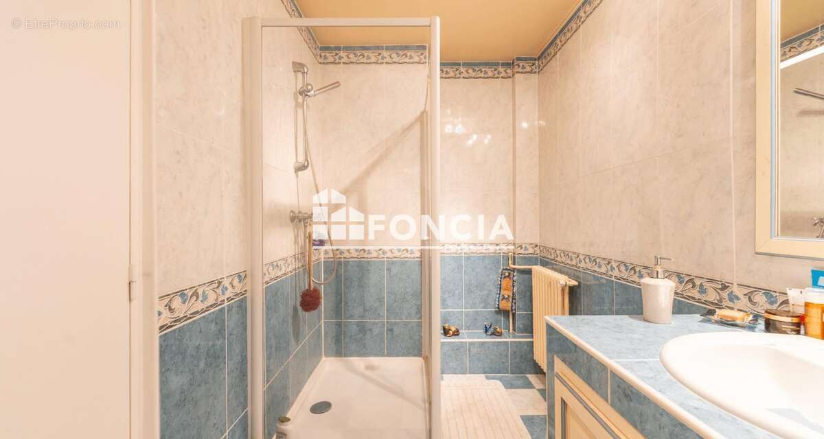 Appartement à CHATENAY-MALABRY