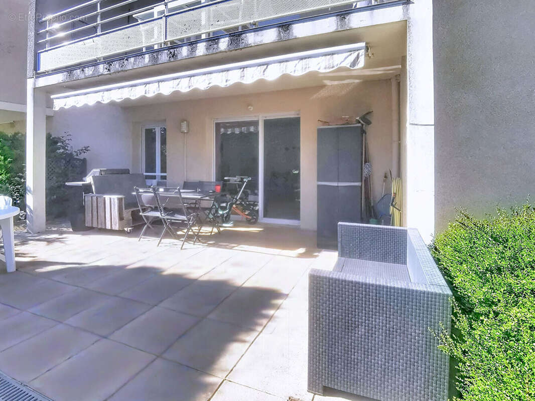 Appartement à MIRIBEL