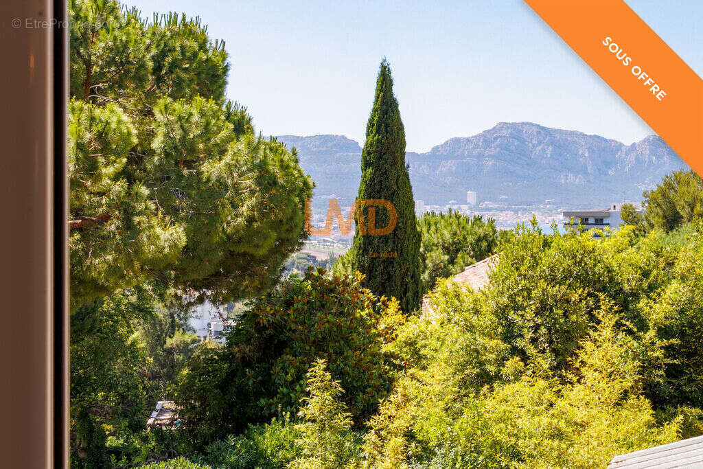 Appartement à MARSEILLE-8E