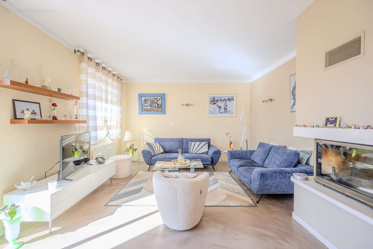 Maison à PIERREFEU-DU-VAR