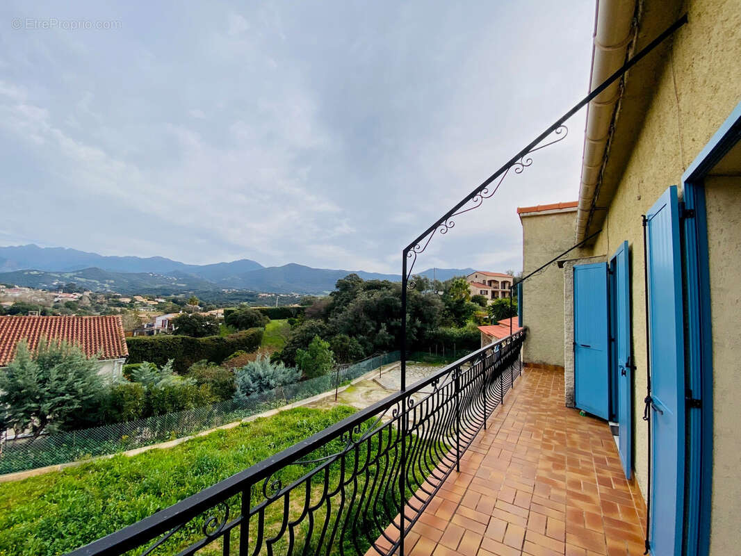 Appartement à BASTELICACCIA