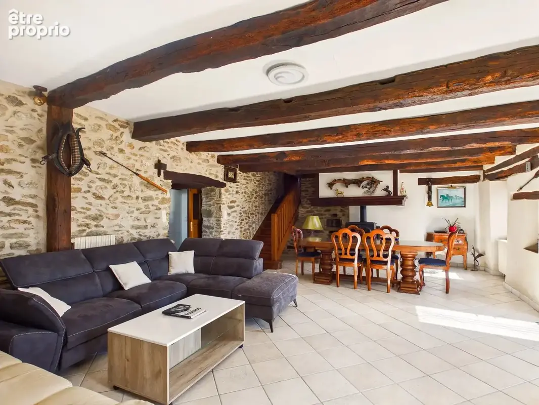 Domaine équestre à la Salvetat Peyrales sans voisins mais à 1 km des commerces - photo 3