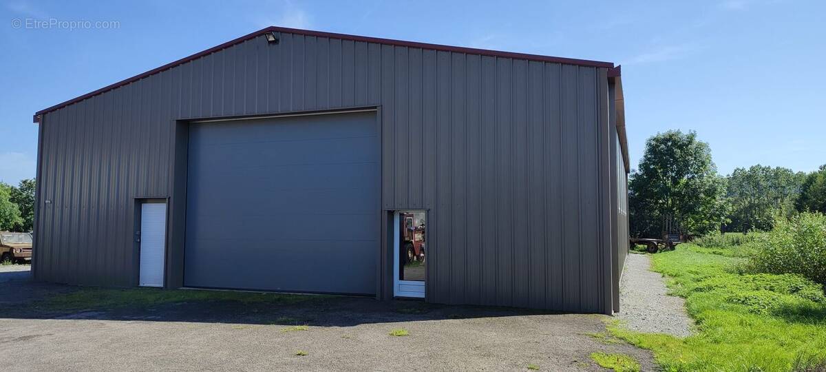 Commerce à ARRAINCOURT