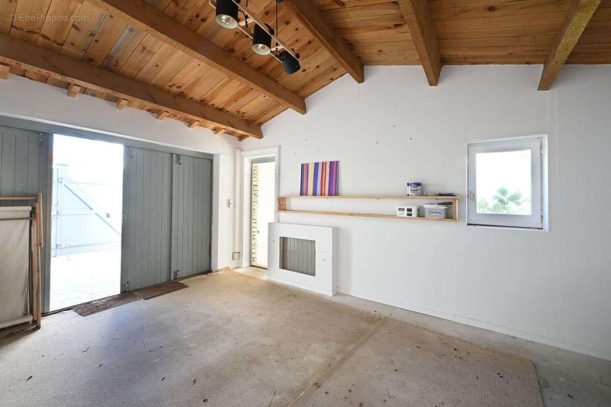 Maison à LES PORTES-EN-RE