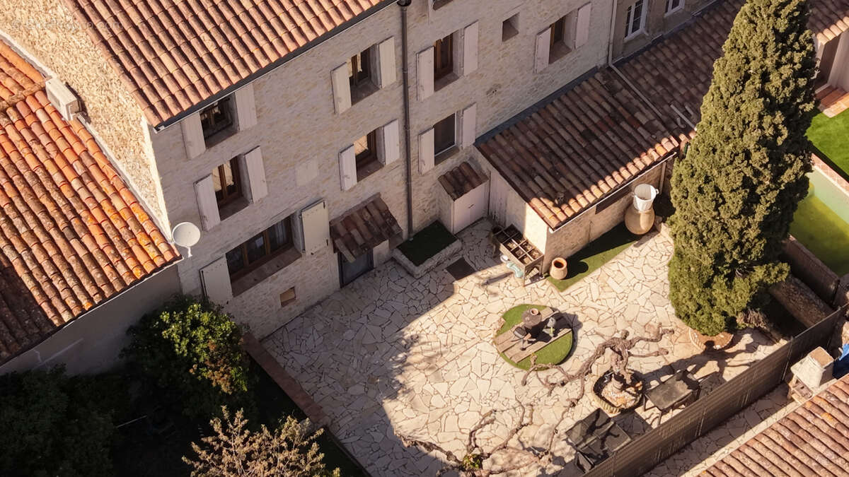 Maison à PLAN-DE-LA-TOUR