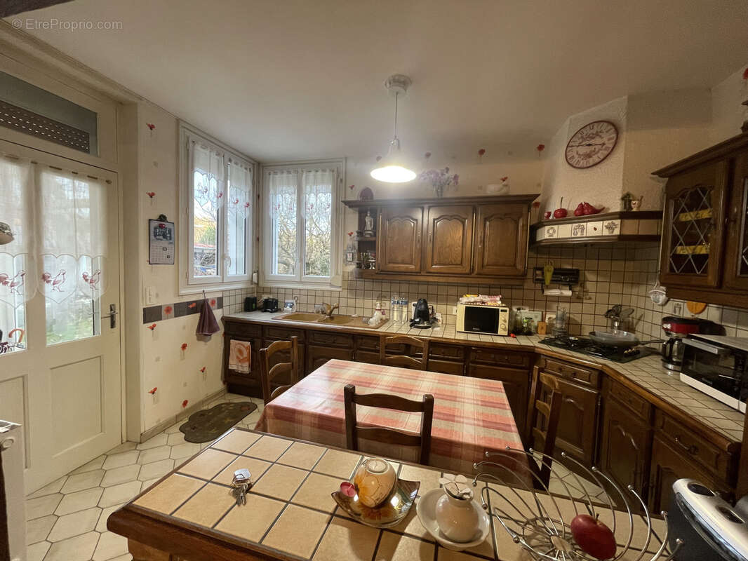 Maison à PONT-DE-METZ