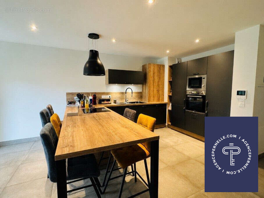 Appartement à MONTLEBON