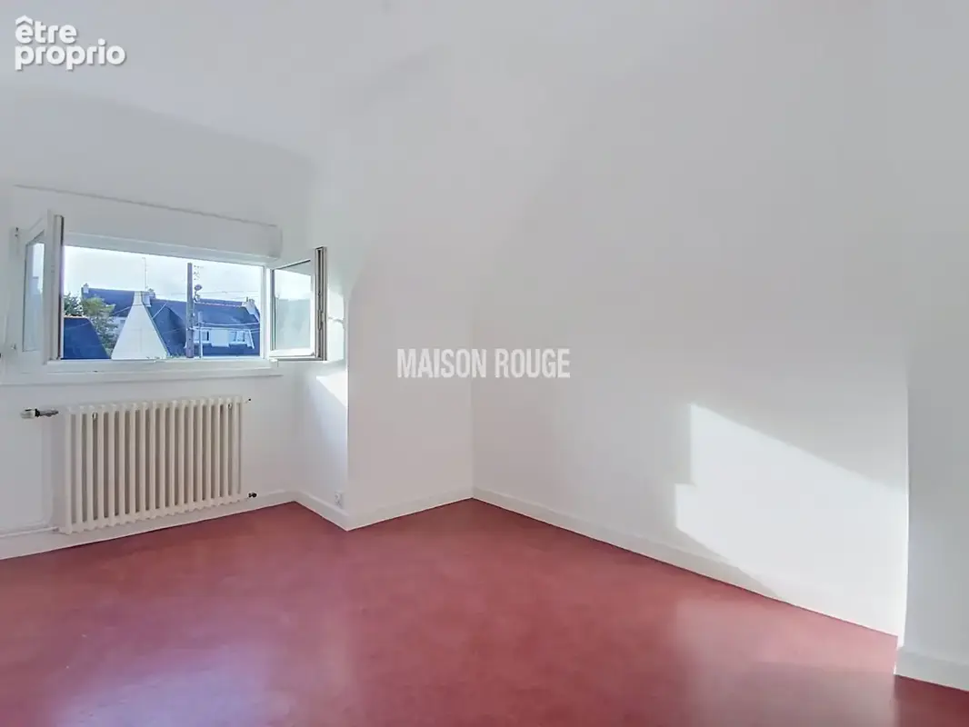 Coup de coeur à PLOUFRAGAN - Maison rénovée, au calme en impasse, avec garage, sous-sol complet et jardin clos - photo 12