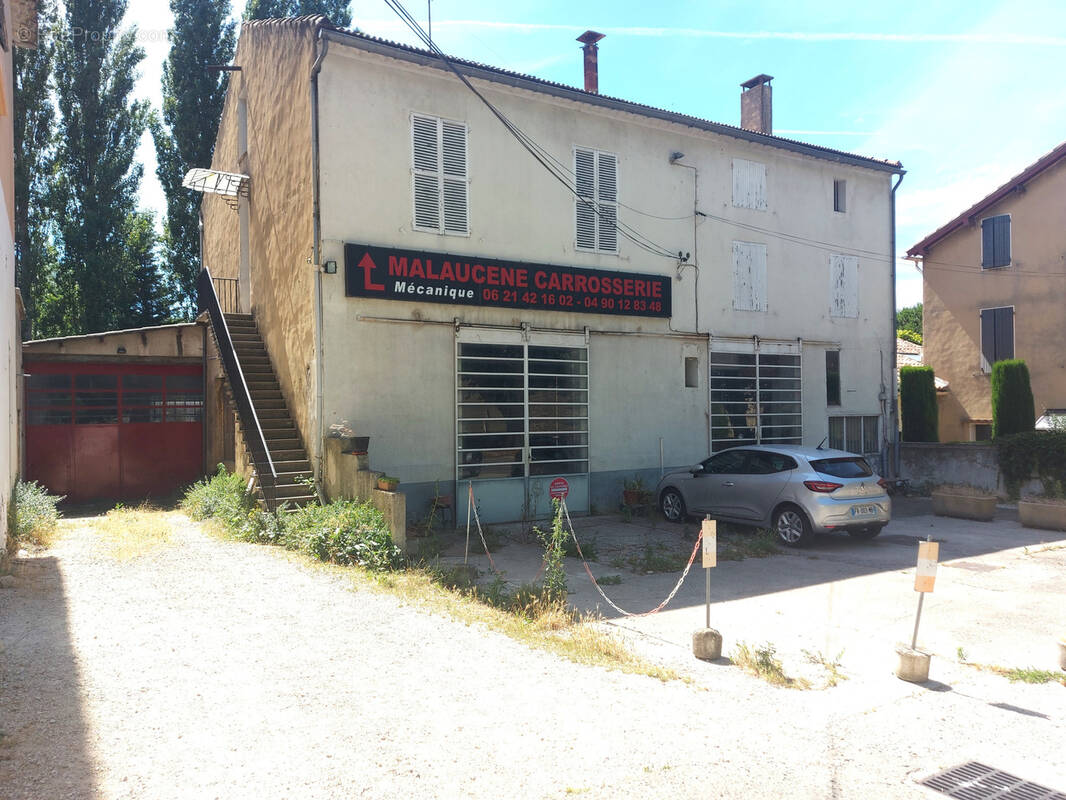 Appartement à MALAUCENE