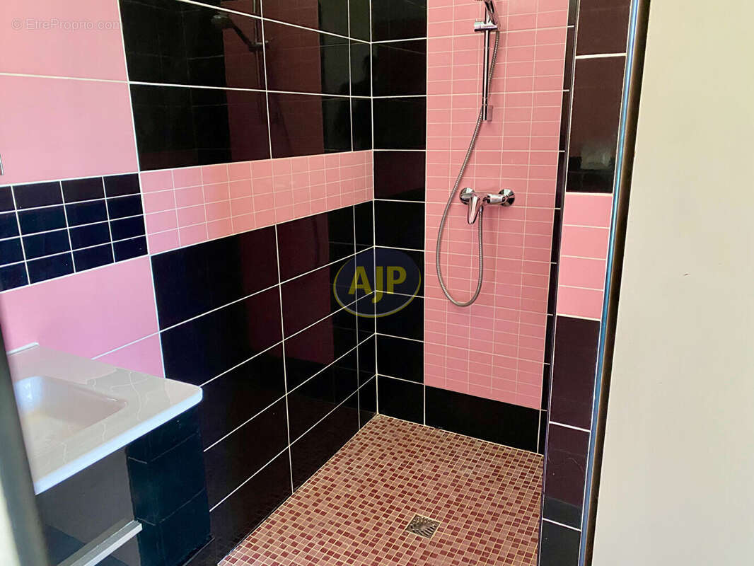 Maison à NAUJAC-SUR-MER