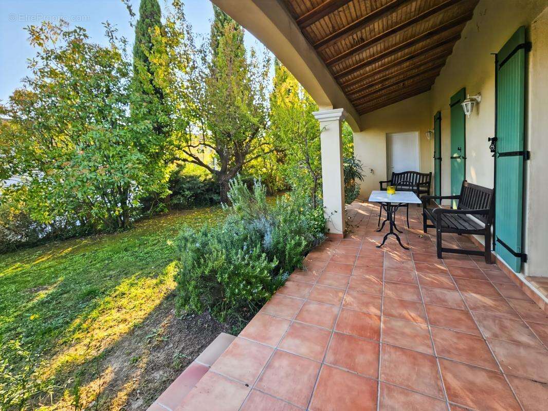 Maison à UZES