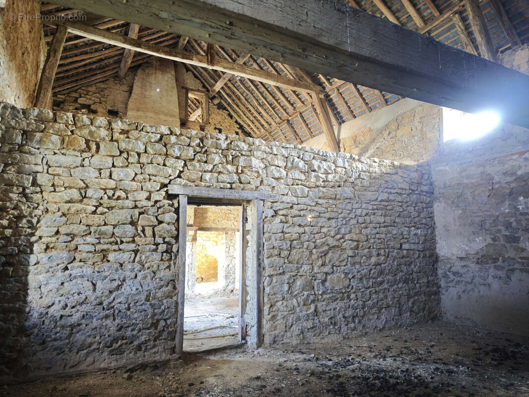 Ancienne maison à rénover - photo 6