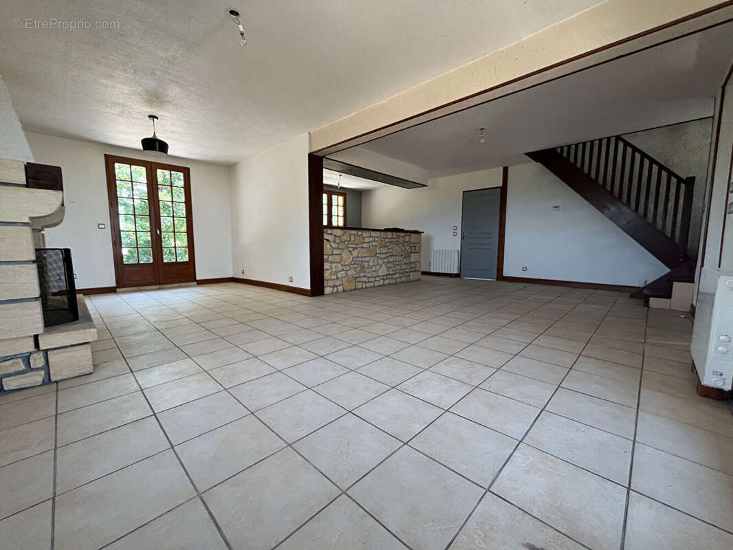 Maison Donzenac 131 m² - photo 2