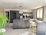 Maison à MOUZEUIL-SAINT-MARTIN