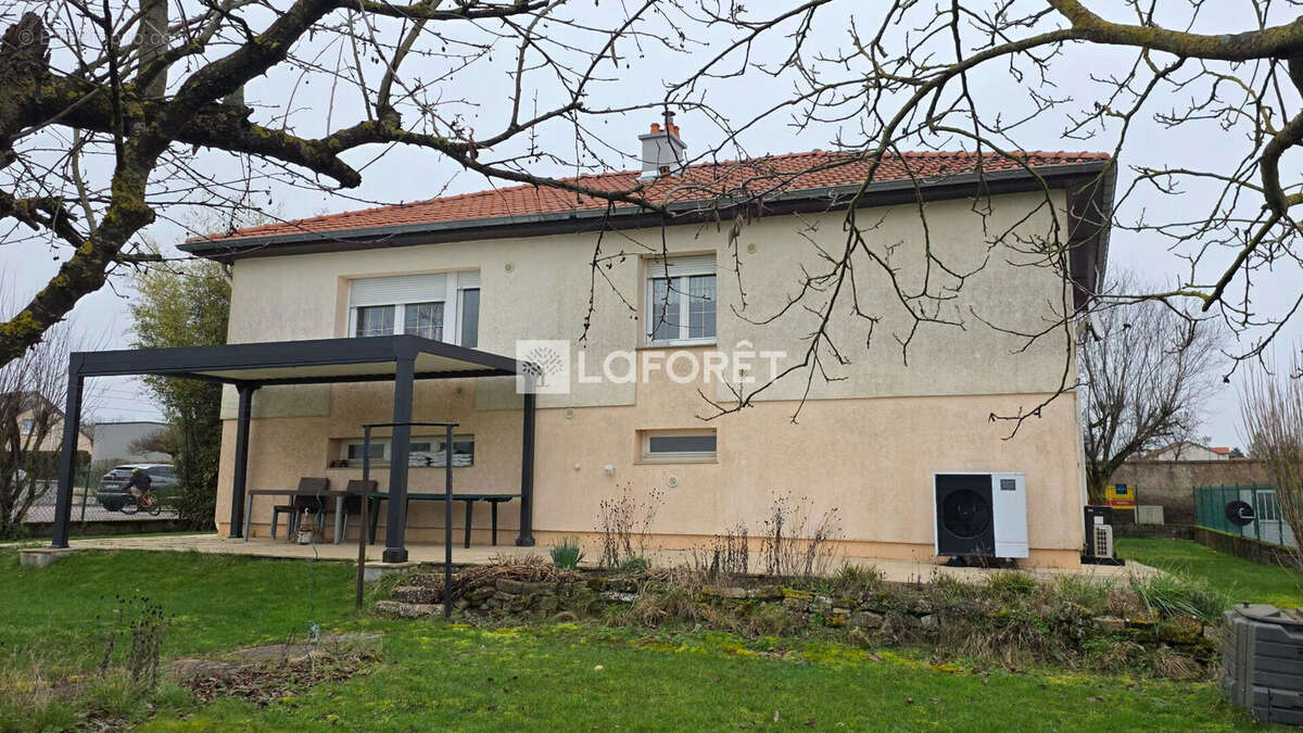Maison à METZERVISSE