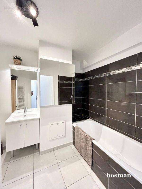 Appartement à COLOMBES