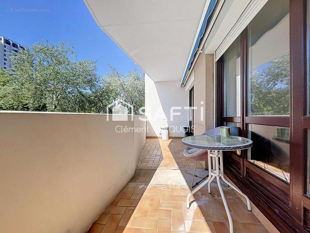 Appartement 84 m² à Tours  - photo 2
