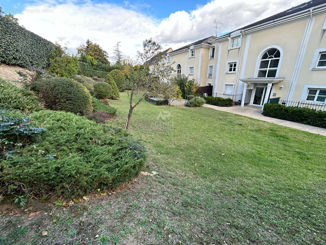 Appartement à CARRIERES-SOUS-POISSY