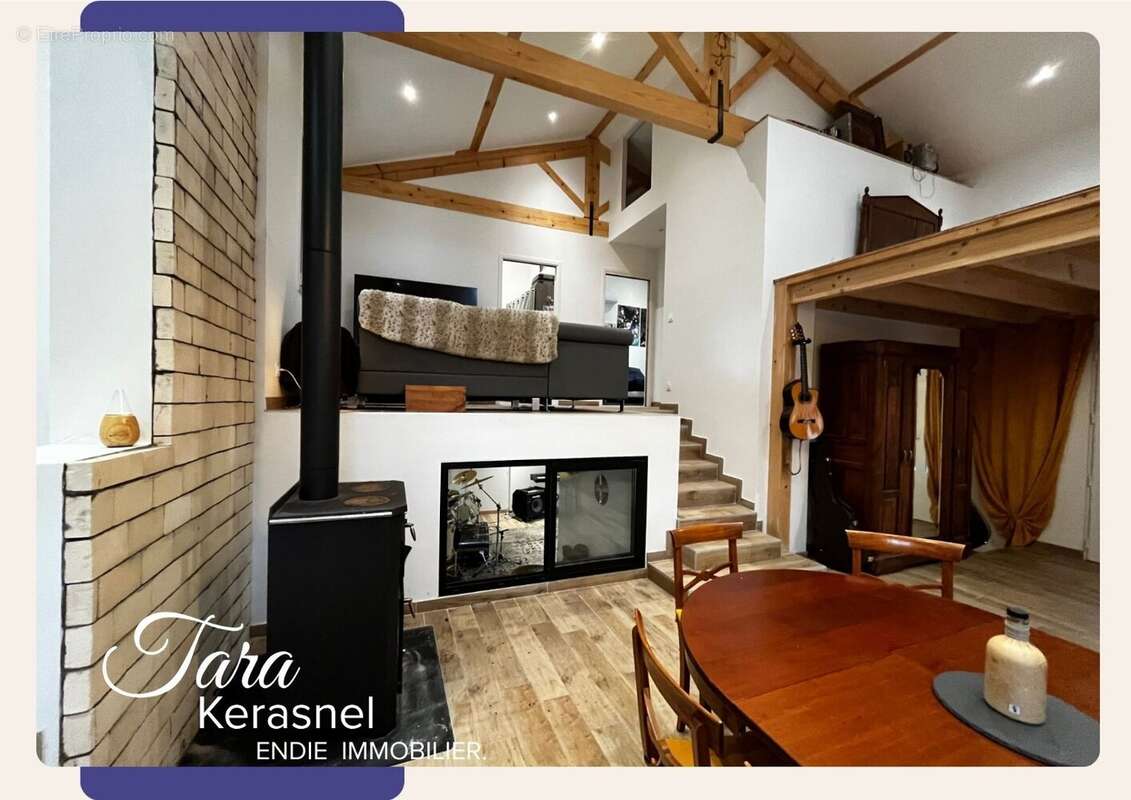 Maison à ROCHE-LA-MOLIERE