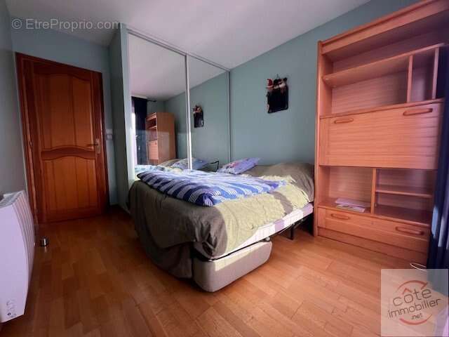 Maison à LES GRANGES-LE-ROI