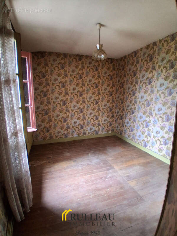 Maison à AMBARES-ET-LAGRAVE