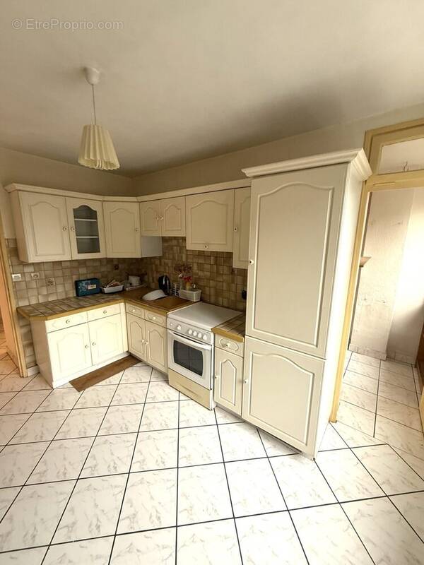 Appartement à SAINT-ETIENNE