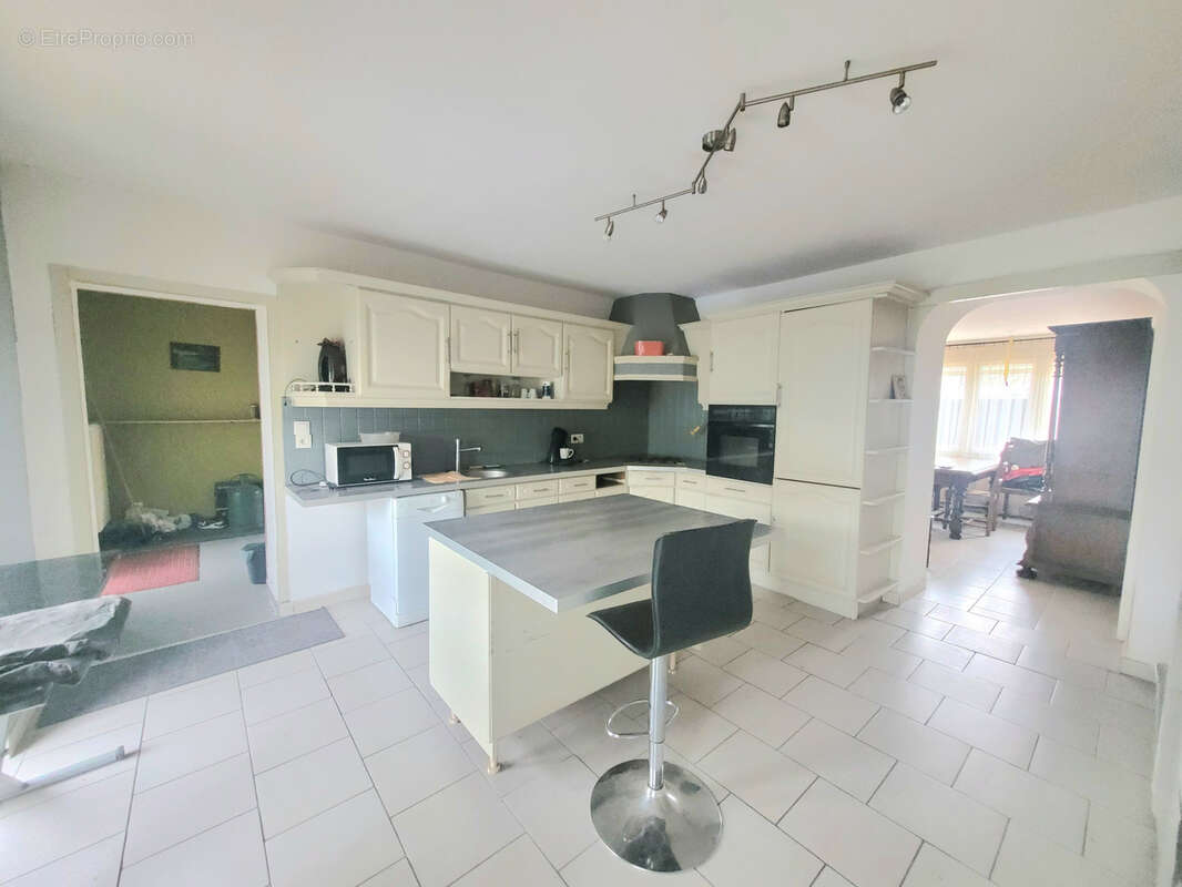 Maison à HENIN-BEAUMONT