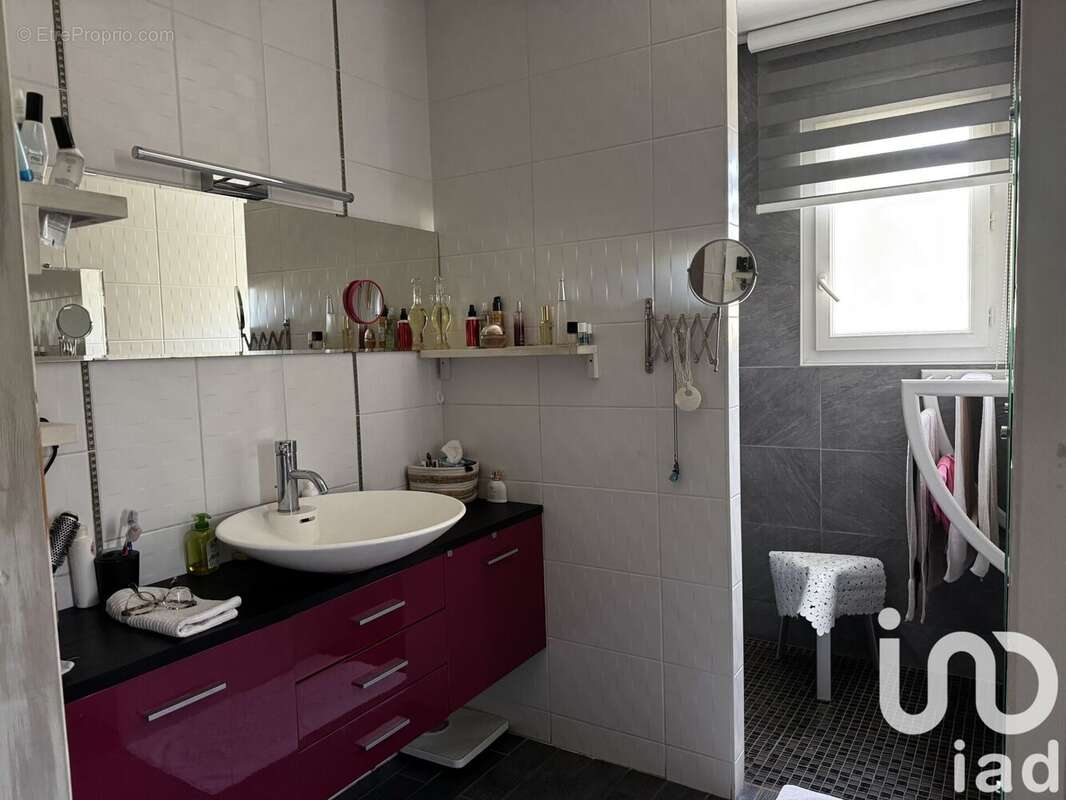 Photo 7 - Maison à MONTENDRE