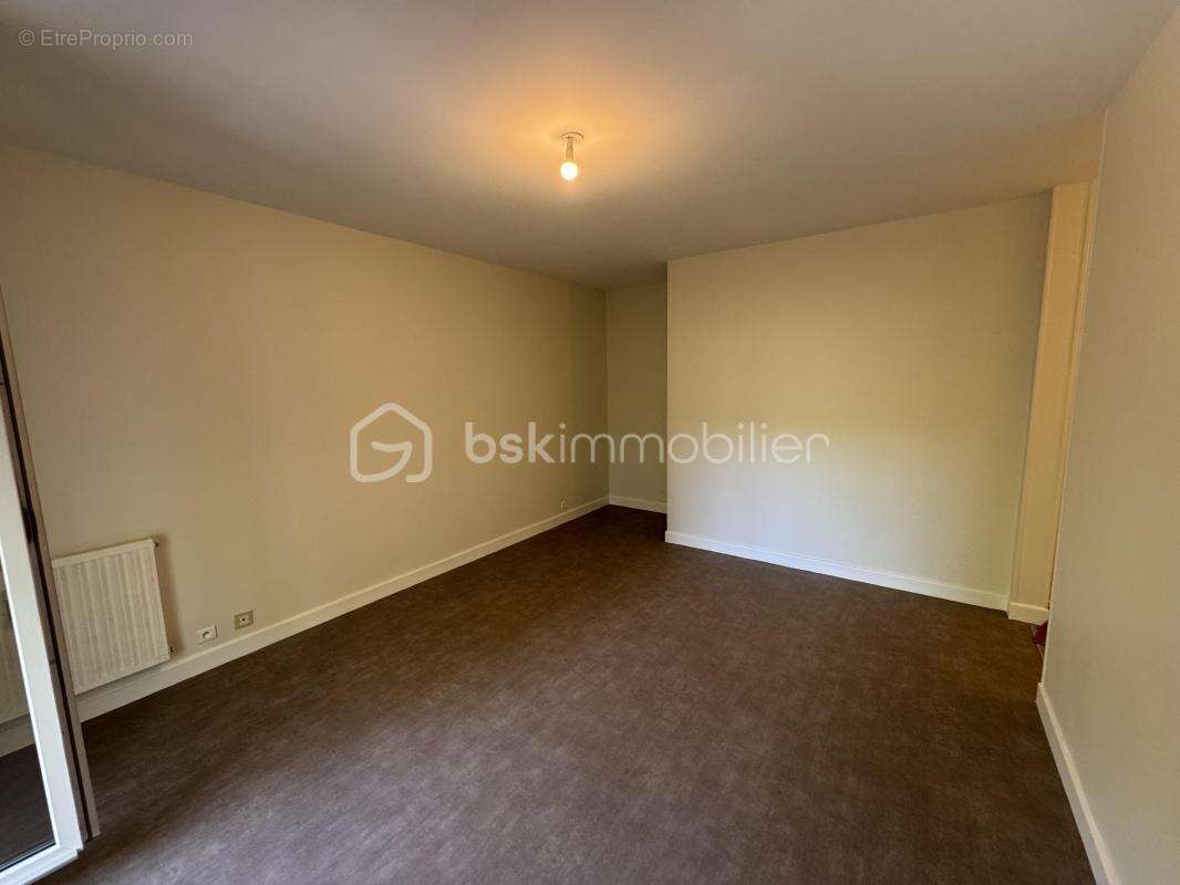 Appartement à BAR-SUR-SEINE