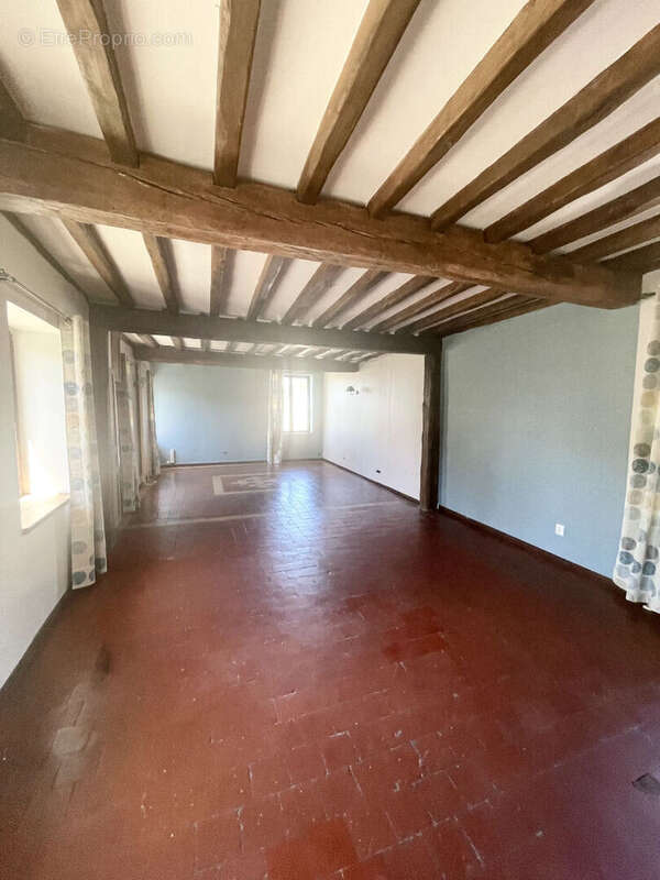 MAISON 5 chambres Axe Guise- Bohain - photo 3