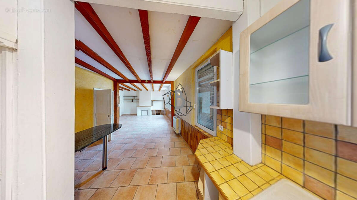 Appartement duplex    83 m2 Carrez / 101 m2 au sol   Proche Place Fernand Peloutier ALBI - photo 3