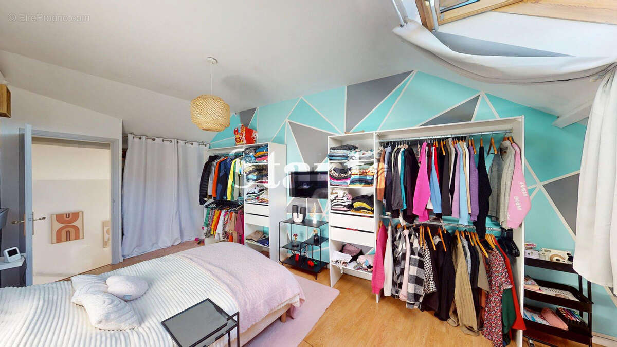 Appartement à LE BREUIL