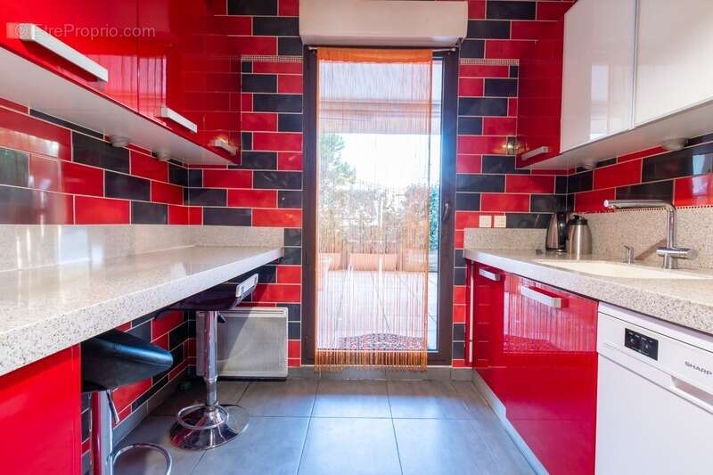 Appartement à MARSEILLE-8E