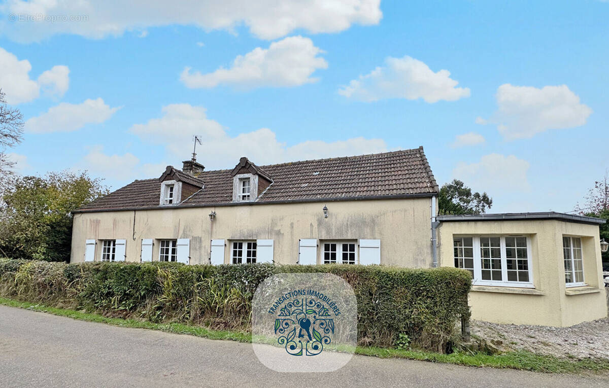 Maison à L'ETANG-BERTRAND