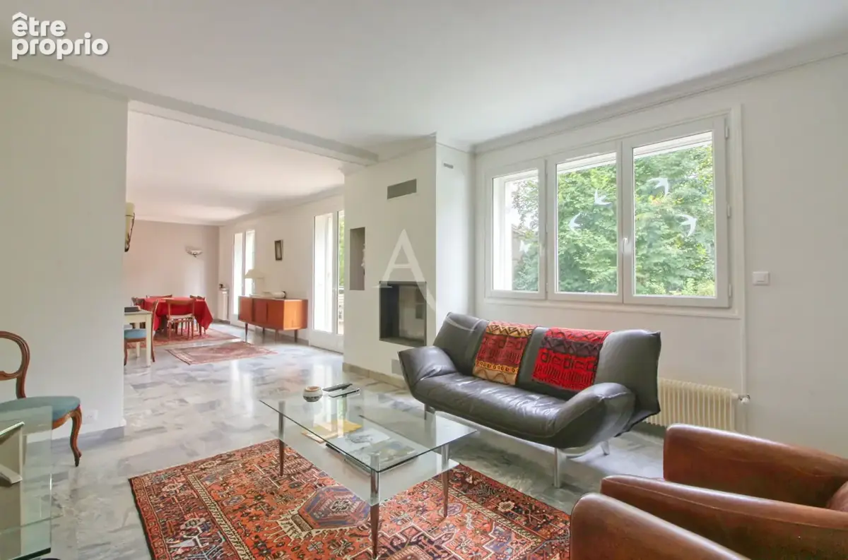 Photo Maison à Chatenay-Malabry au prix de 990 000€