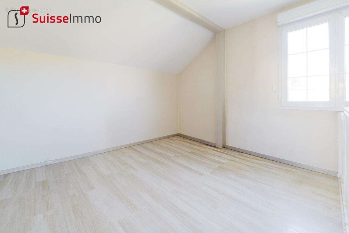Maison à NOMMAY