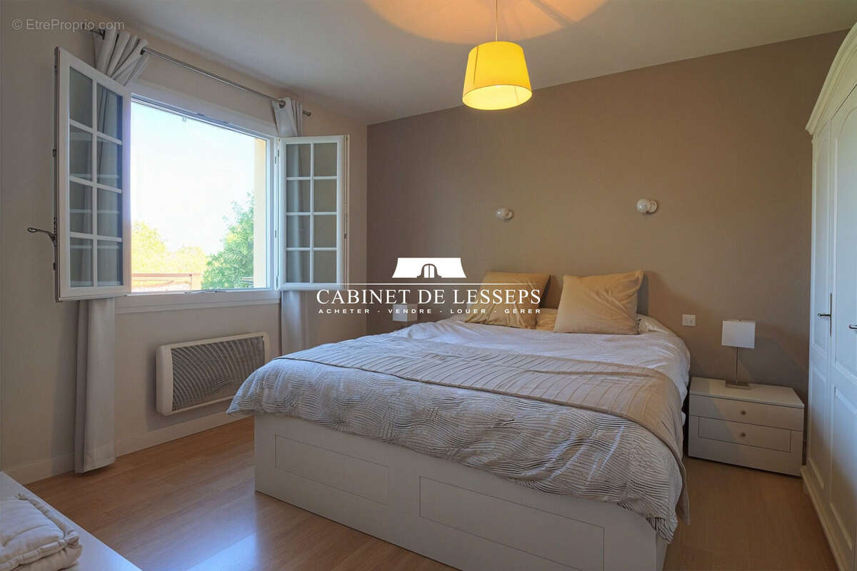 Maison à SAINT-MARTIN-DE-SEIGNANX