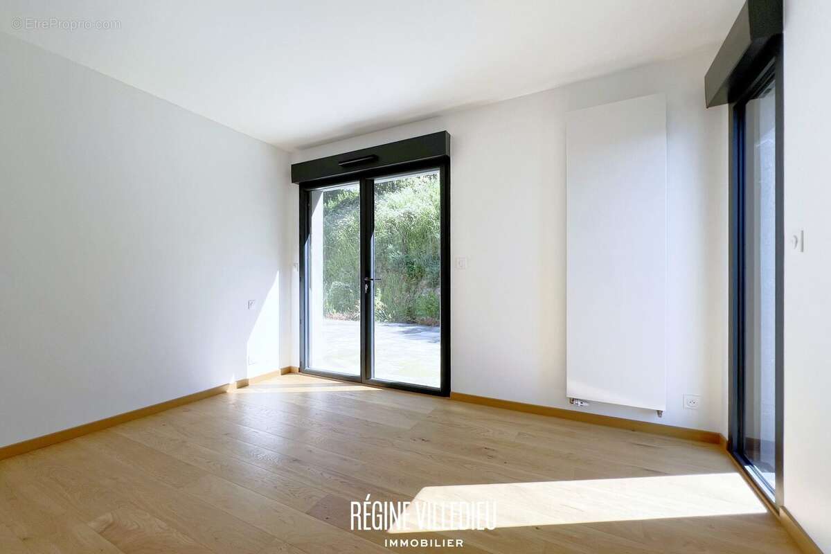 Maison à TOURLAVILLE