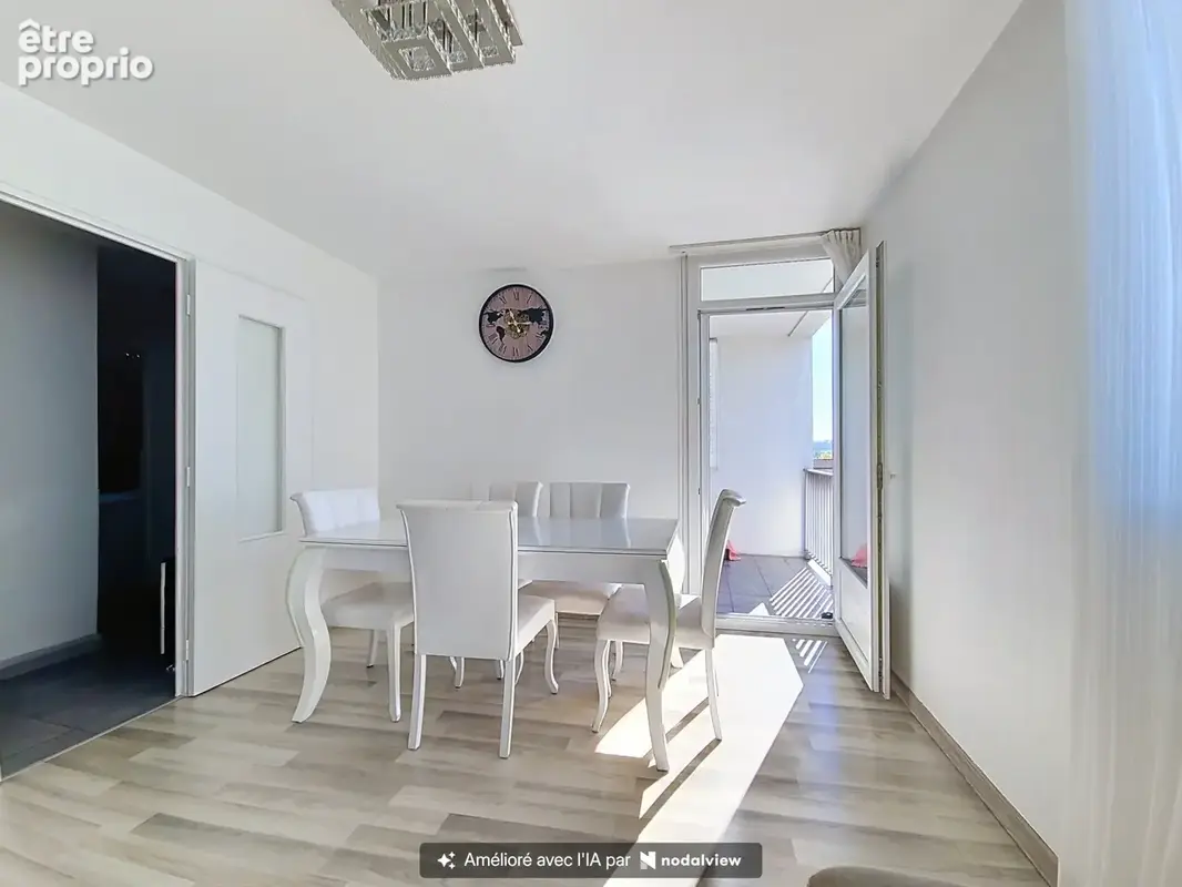 F3 de 70m2 - 2 chambres - Balcon- Vue dégagée - photo 3
