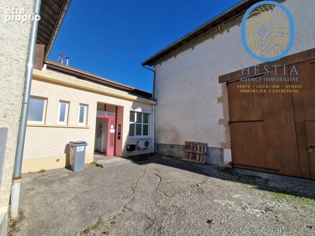 COUBLEVIE local/maison - photo 3