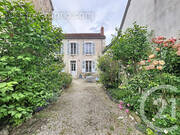 Maison à COULANGES-LA-VINEUSE
